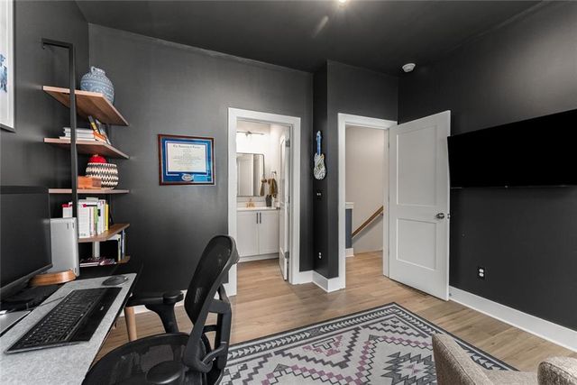 167 Color SE Circle, Atlanta, GA 30317