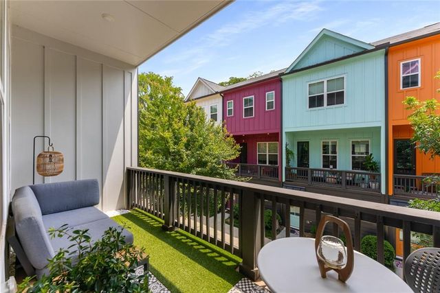 167 Color SE Circle, Atlanta, GA 30317