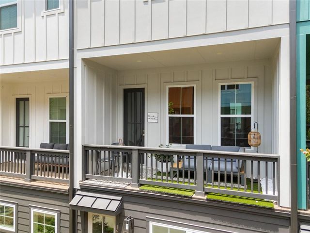 167 Color SE Circle, Atlanta, GA 30317