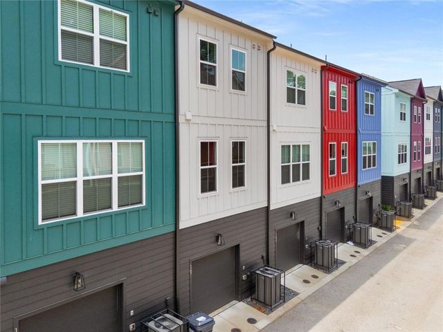 167 Color SE Circle, Atlanta, GA 30317