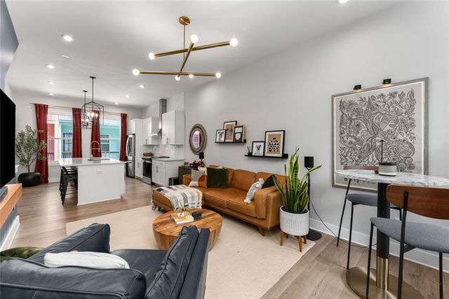 167 Color SE Circle, Atlanta, GA 30317