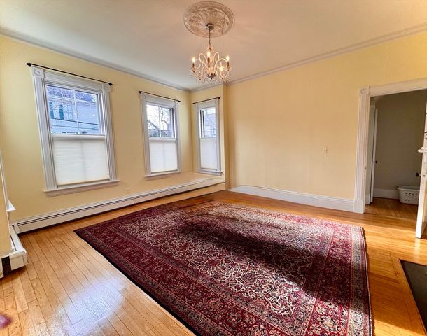 209 Walnut Street 1, Newton, MA 02460