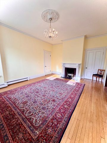 209 Walnut Street 1, Newton, MA 02460