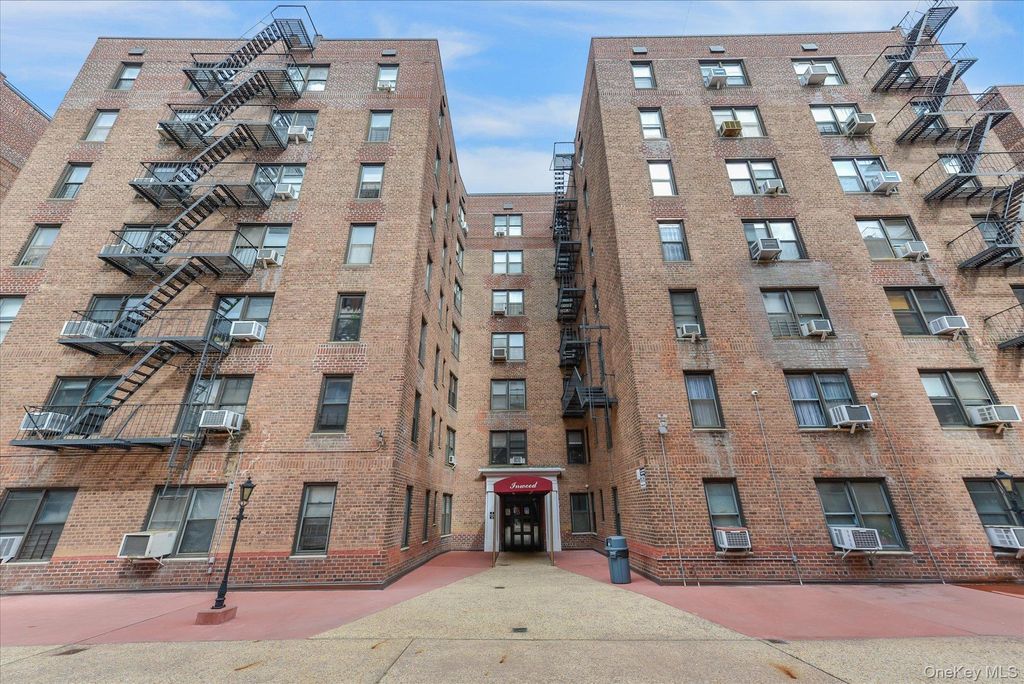 83-75 Woodhaven Boulevard 1/C, Woodhaven, NY 11421 — exterior