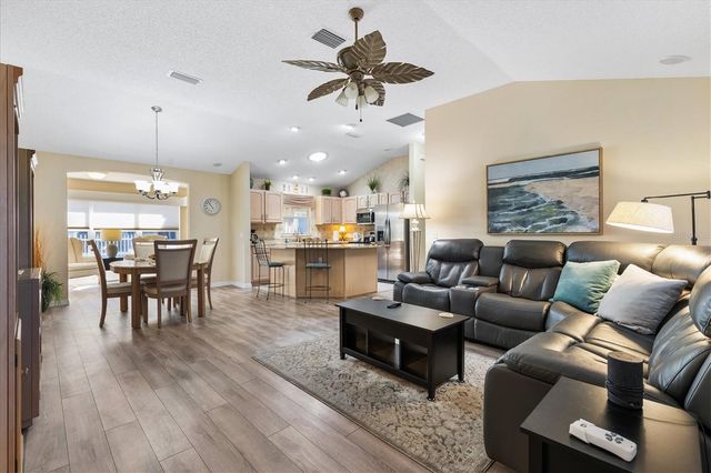 3067 MELVILLE LOOP, The Villages, FL 32162