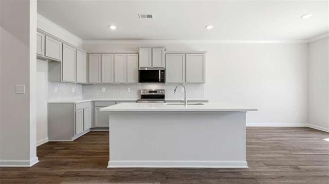 224 Sound Circle, Stockbridge, GA 30281