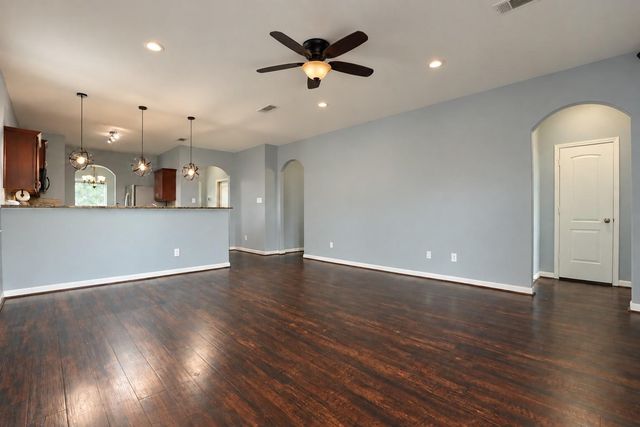 1634 Pink Stone Drive, Rosharon, TX 77583
