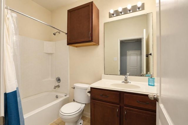 1634 Pink Stone Drive, Rosharon, TX 77583