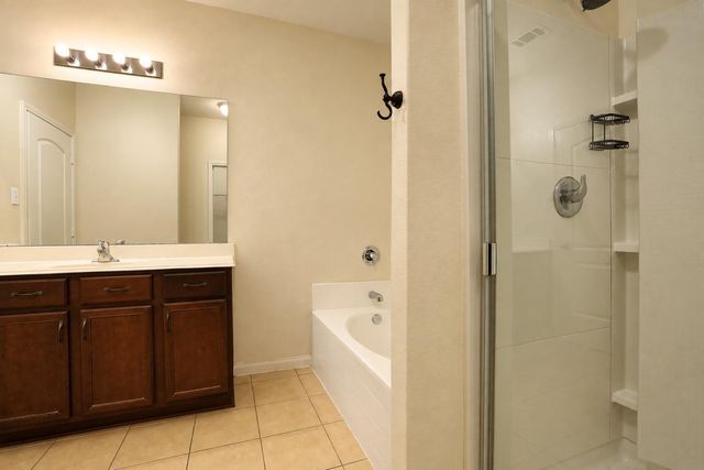1634 Pink Stone Drive, Rosharon, TX 77583
