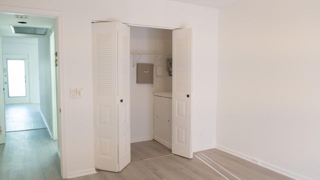 400 SW 134th Way 302f, Pembroke Pines, FL 33027