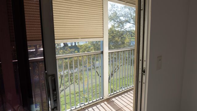 400 SW 134th Way 302f, Pembroke Pines, FL 33027