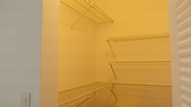 400 SW 134th Way 302f, Pembroke Pines, FL 33027