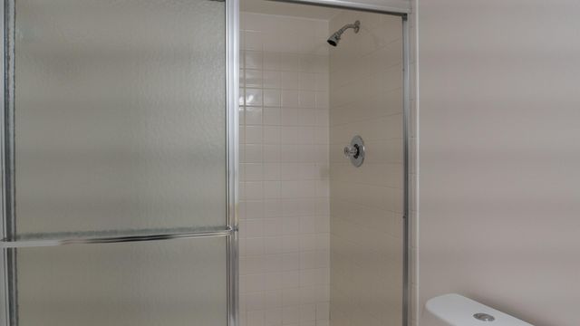 400 SW 134th Way 302f, Pembroke Pines, FL 33027