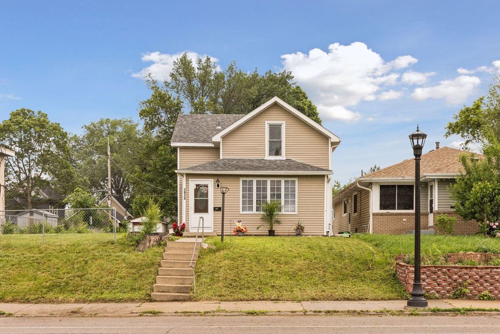 1915 Glenwood Avenue, Minneapolis, MN 55405