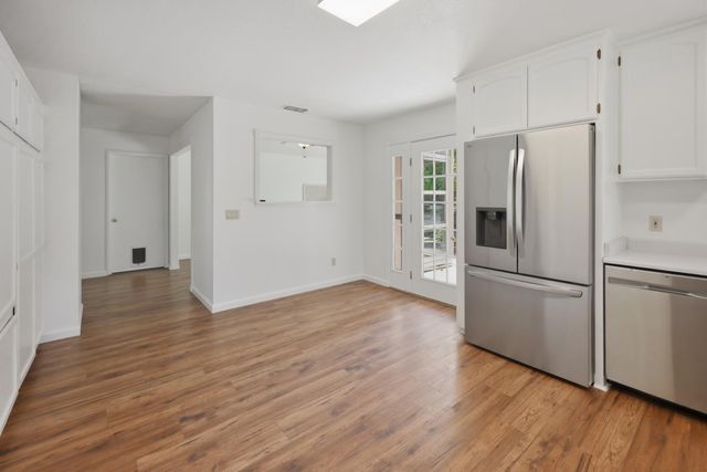 8421 Lost Cavern Ct, Citrus Heights, CA 95621