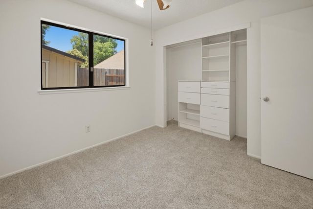 8421 Lost Cavern Ct, Citrus Heights, CA 95621
