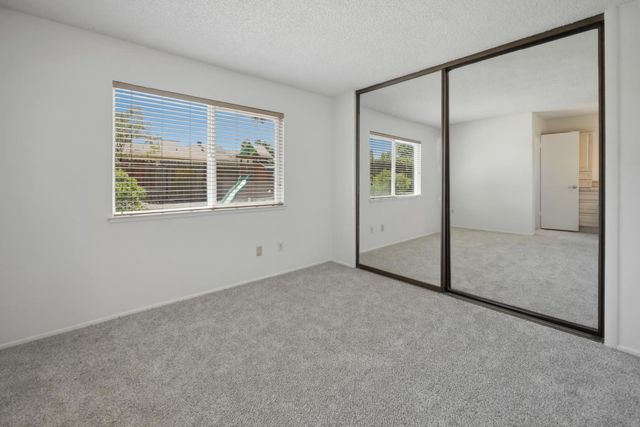 8421 Lost Cavern Ct, Citrus Heights, CA 95621