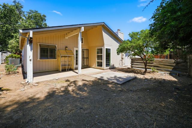 8421 Lost Cavern Ct, Citrus Heights, CA 95621