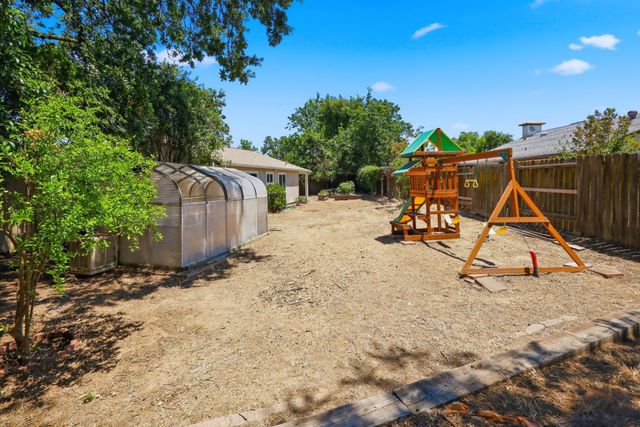 8421 Lost Cavern Ct, Citrus Heights, CA 95621