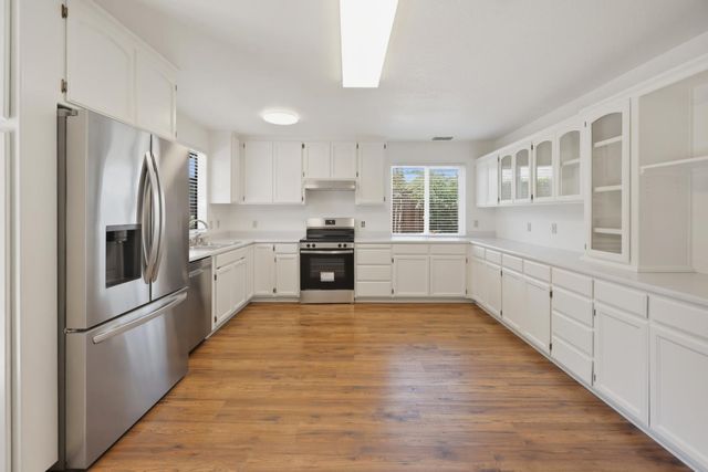 8421 Lost Cavern Ct, Citrus Heights, CA 95621