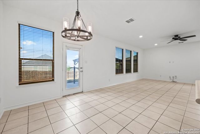 8451 Fortuna, San Antonio, TX 78252