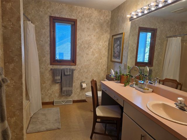 1420 HARDSCRABBLE Boulevard, Erie, PA 16505