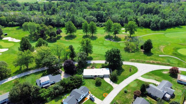 1420 HARDSCRABBLE Boulevard, Erie, PA 16505