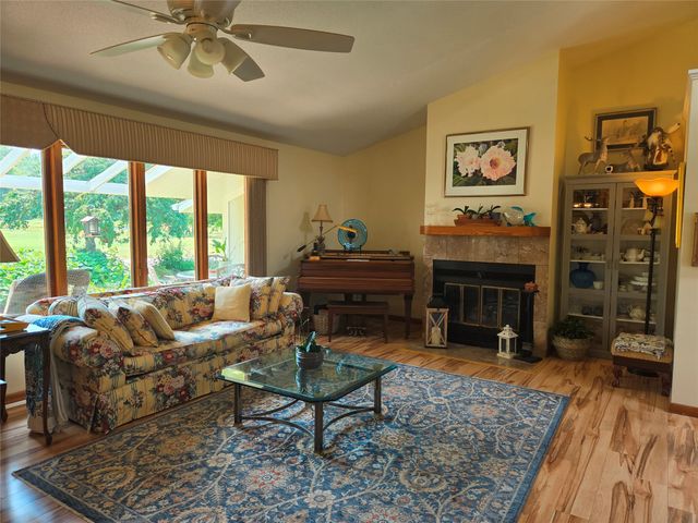 1420 HARDSCRABBLE Boulevard, Erie, PA 16505