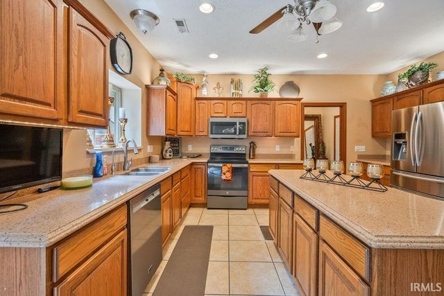 11821 Crestview Boulevard, Kokomo, IN 46901