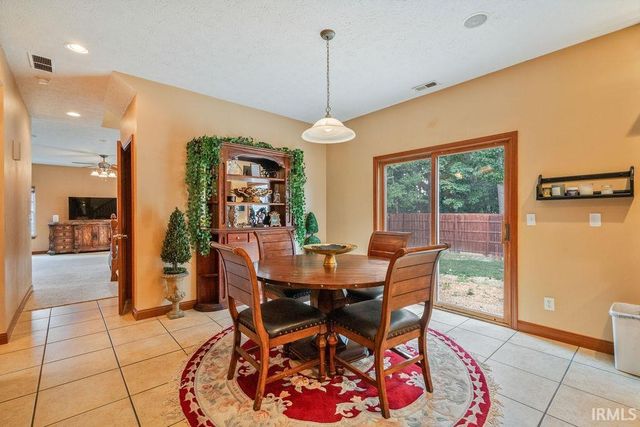 11821 Crestview Boulevard, Kokomo, IN 46901