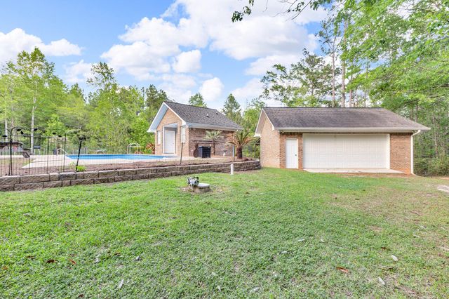 40 Brody Ln., Petal, MS 39465