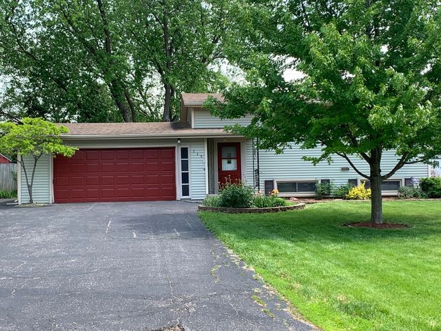 119 Ridge Lane, Geneva, IL 60134