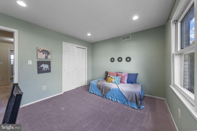 16 GLENBROOK CT, Lawrenceville, NJ 08648