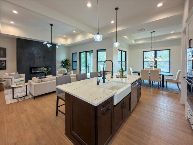 310 Apache Tears, Horseshoe Bay, TX 78657