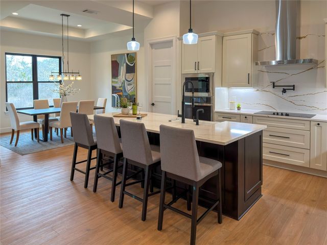 310 Apache Tears, Horseshoe Bay, TX 78657