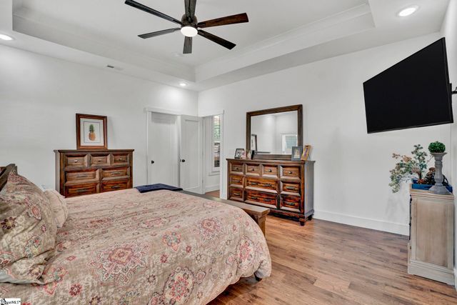 165 Lake Bowen Drive, Inman, SC 29349