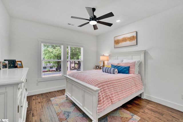 165 Lake Bowen Drive, Inman, SC 29349