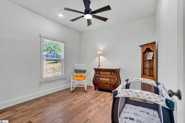 165 Lake Bowen Drive, Inman, SC 29349