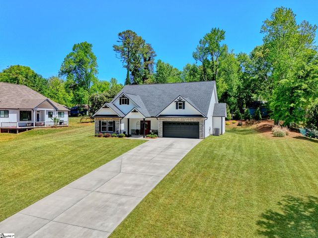 165 Lake Bowen Drive, Inman, SC 29349
