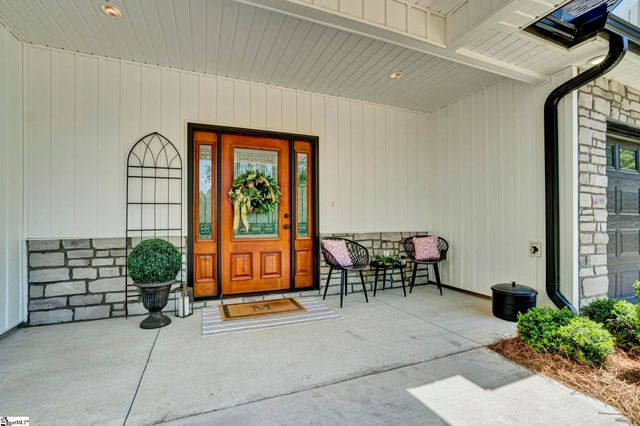 165 Lake Bowen Drive, Inman, SC 29349