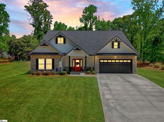 165 Lake Bowen Drive, Inman, SC 29349