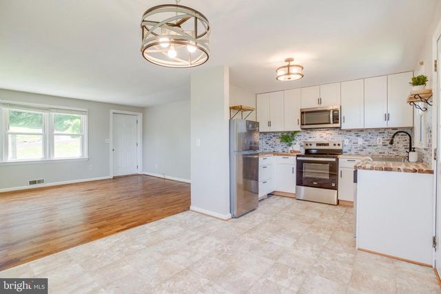18318 FOX MOUNTAIN LN, Culpeper, VA 22701