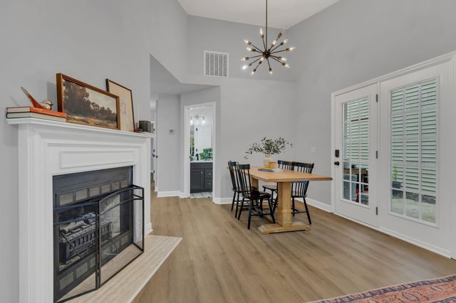 2336 Benay Rd, Nashville, TN 37214