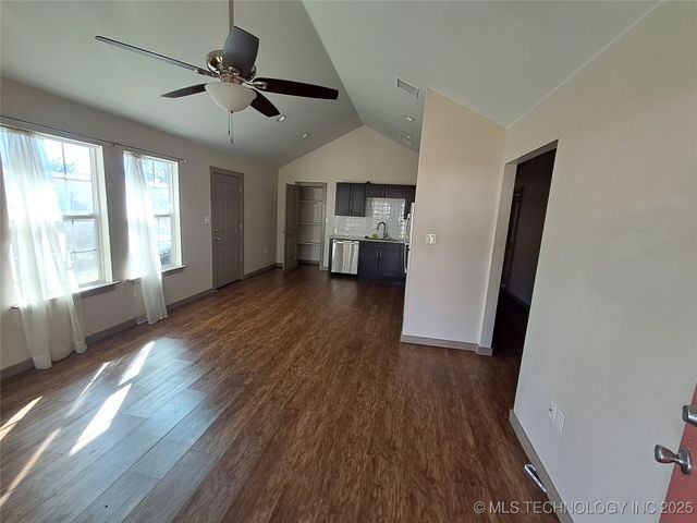 210 9th SE, Ardmore, OK 73401