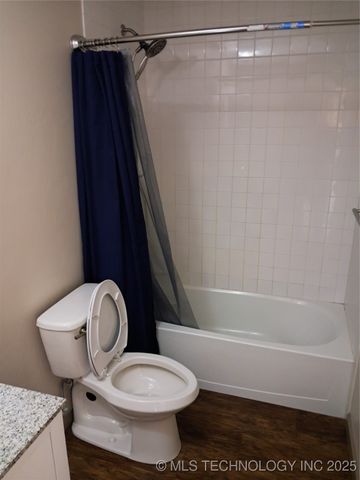 210 9th SE, Ardmore, OK 73401