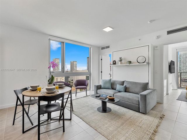 227 NE 2nd St 2706, Miami, FL 33132