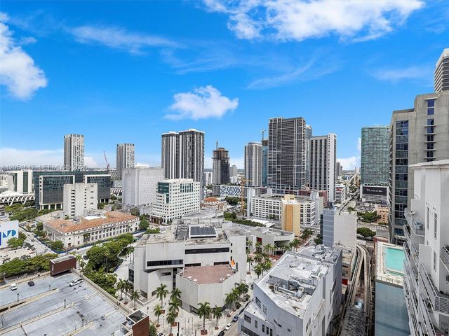 227 NE 2nd St 2706, Miami, FL 33132