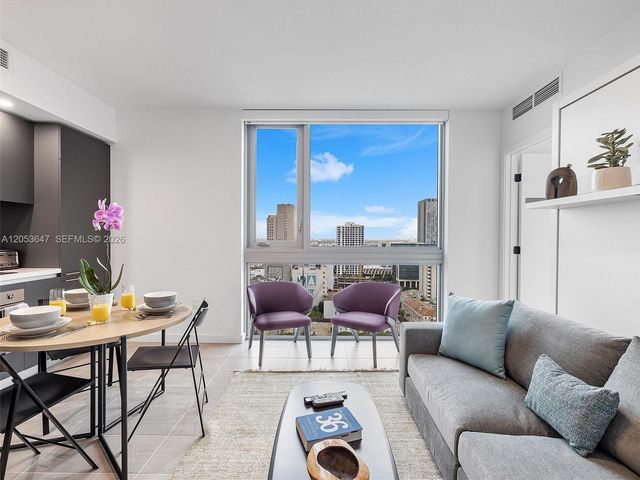 227 NE 2nd St 2706, Miami, FL 33132
