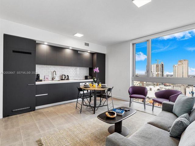 227 NE 2nd St 2706, Miami, FL 33132