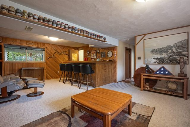 1353 S Elm Street, West Carrollton, OH 45449
